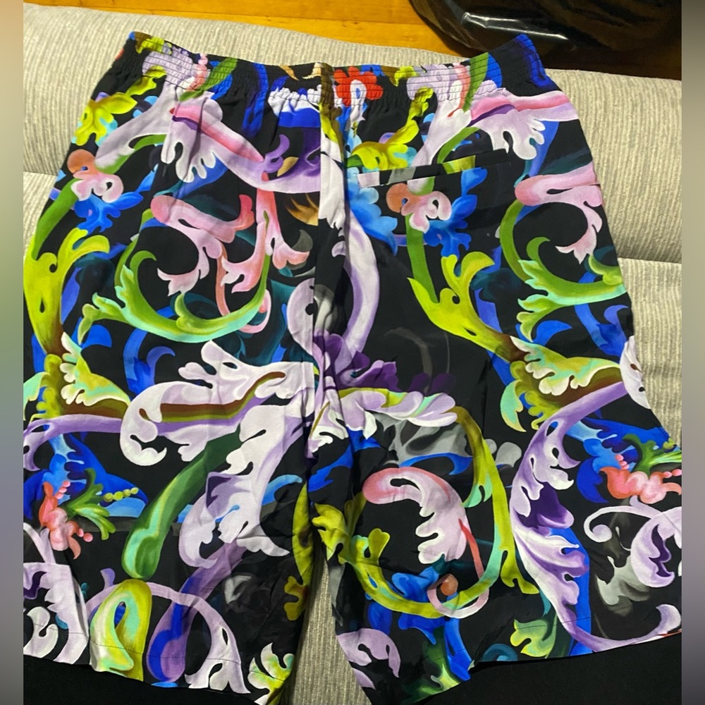 VERSACE VERSACE VERSACE - Picture 2 of 5